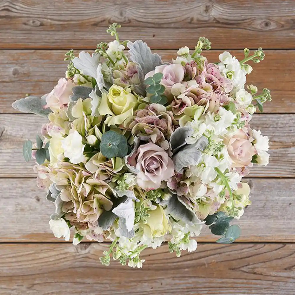 gifts-for-women-80s-bouqs-flowers