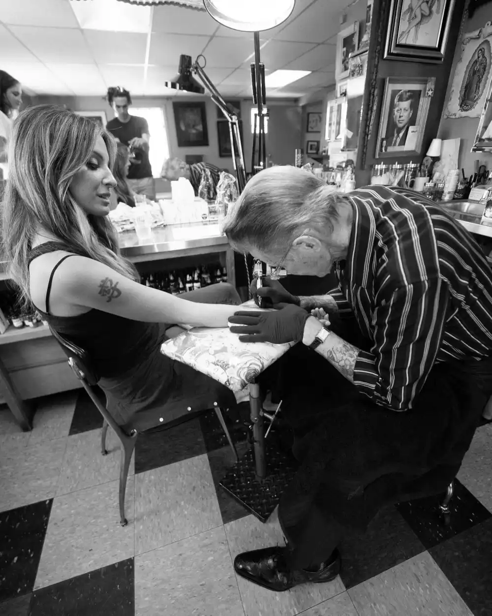 Ray Liotta&rsquo;s Fiancee Jacy Nittolo Gets Tattoo in the Late Actor's Honor 3 Months After His Death