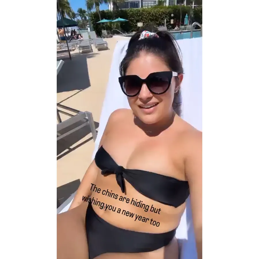 90 Day Fiance’s Loren Brovarnik Wears Crop Tops, Bikinis Less Than 1 Month After Giving Birth to Baby No. 3: Photos