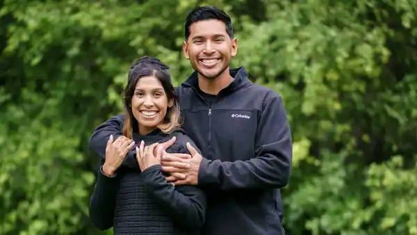Aubrey Ares and David Hernandez Amazing Race