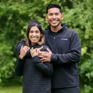 Aubrey Ares and David Hernandez Amazing Race