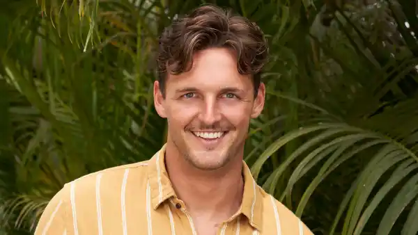 Bachelorette’s Logan Shuts Down Conspiracy Theories About His Sudden Exit