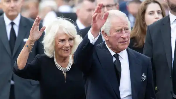 King Charles, Camilla Ready for 'Last Farewell' at Queen's Funeral