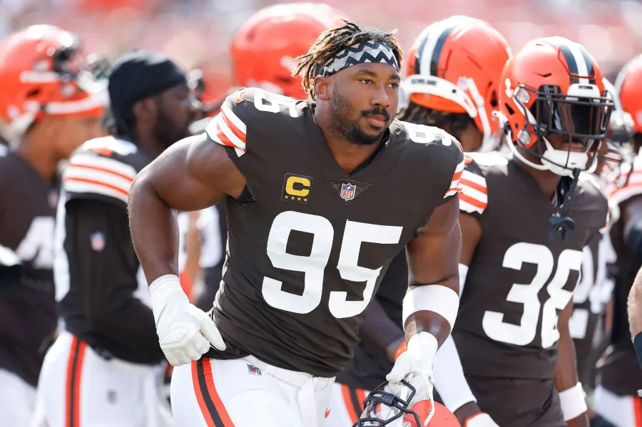 Cleveland Browns Player Myles Garrett Released From Hospital Following Car Crash