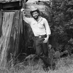 Country Singer Luke Bell Dead at Age 32 After Going Missing in Arizona