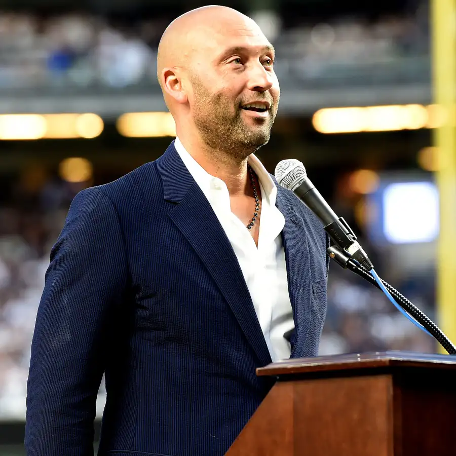 Derek Jeter, Wife Hannah Bring 3 Daughters to His Hall of Fame Induction