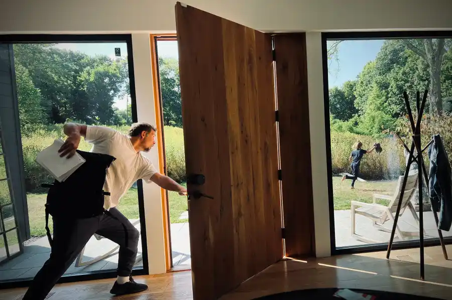 ‘FBI’ Star Jeremy Sisto: Inside a Day in My Life