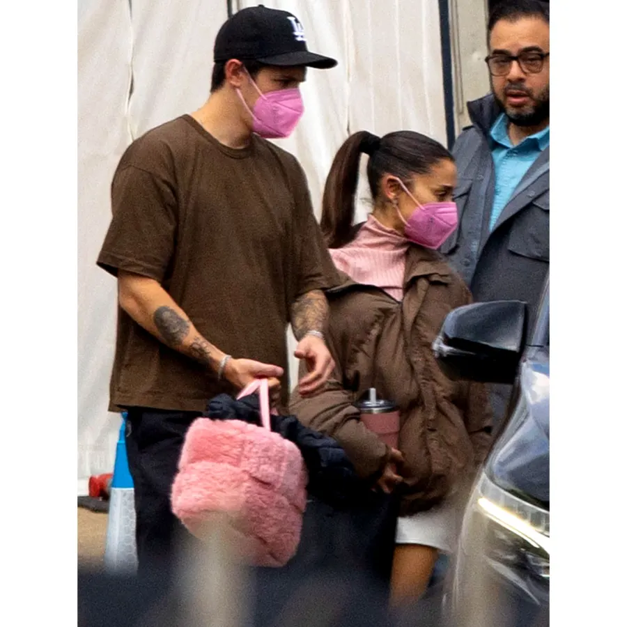 Gallery Update: Ariana Grande and Dalton Gomez’s Relationship Timeline