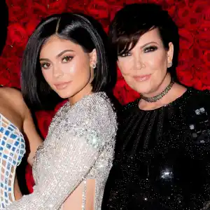 How to Make Kris Jenner's Dirty Martini Recipe: Watch Kylie Jenner Learn