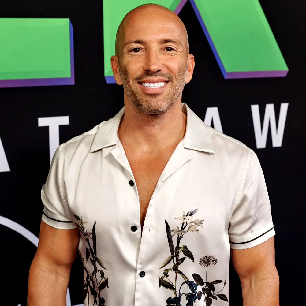 Jason Dishes on &lsquo;Selling the OC': Some Stars &lsquo;Really Don&rsquo;t Like Each Other