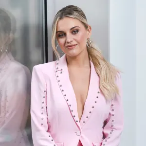 Kelsea Ballerini Hints at New Chapter Amid Morgan Evans Divorce: 'Right Where I'm at With What I Have'
