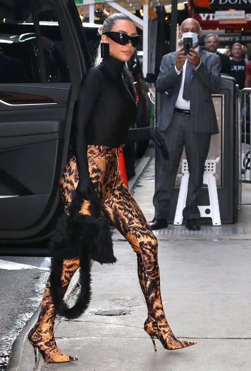 Kim Kardashian Tiger Pantaboots GMA Good Morning America 2