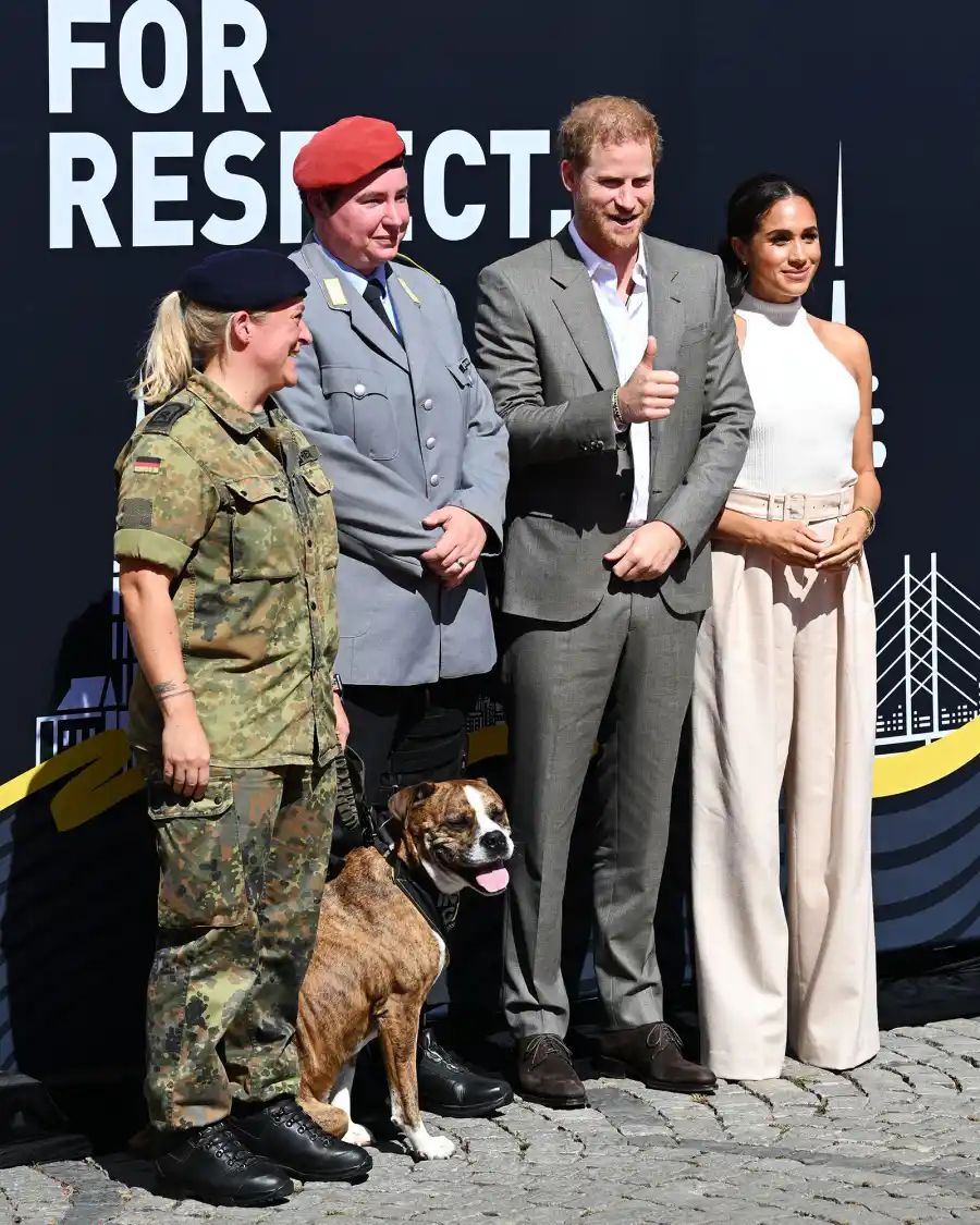 Meghan Markle Prince Harry Hold Hands Invictus Games Event Photos