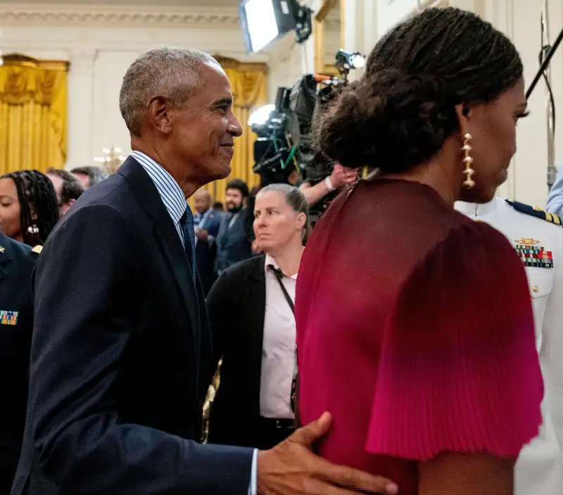 Michelle Obama Praised for Wearing Braids to Portrait Unveiling 3