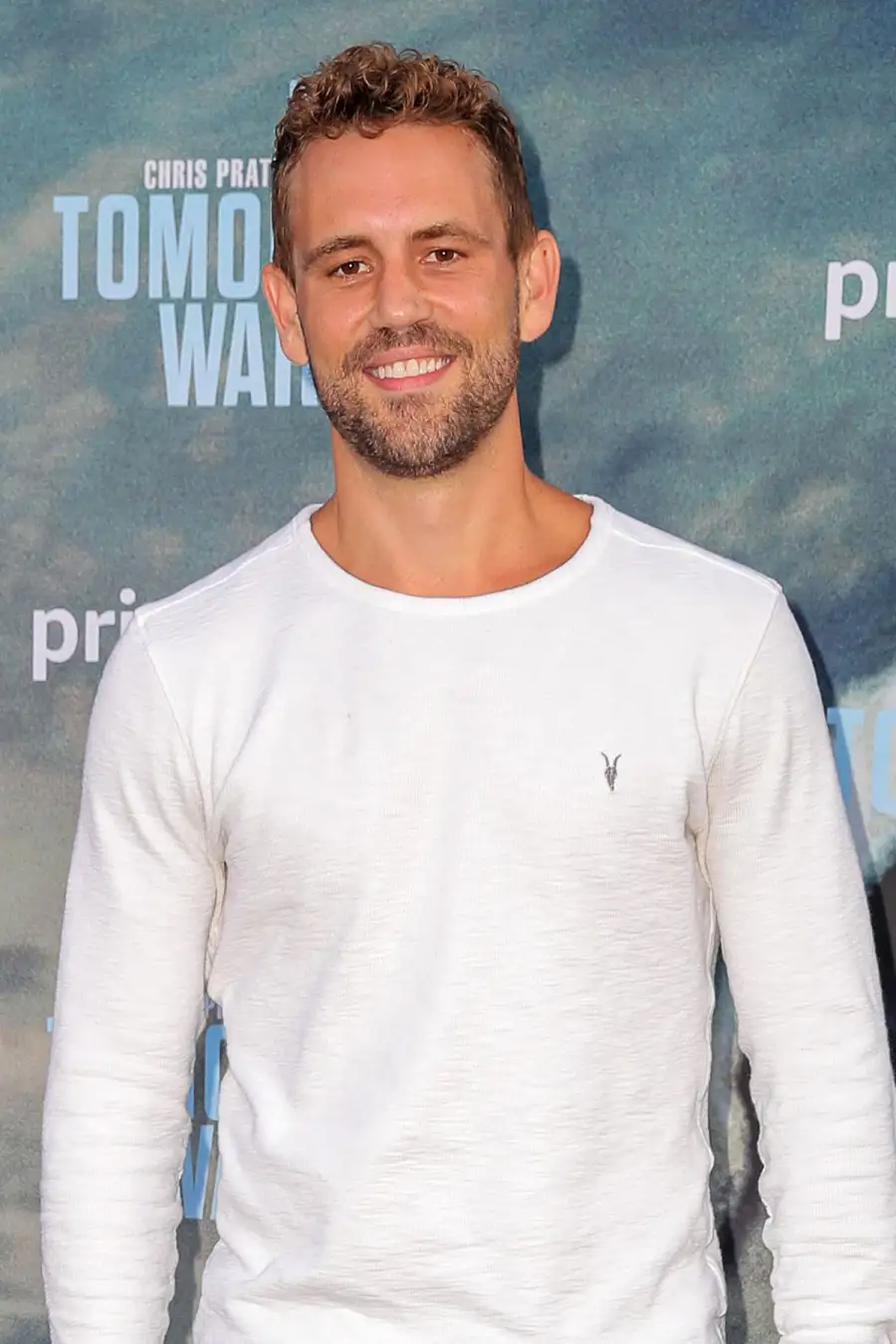 Nick Viall Stars Weigh In on Adam Levine Cheating Allegations