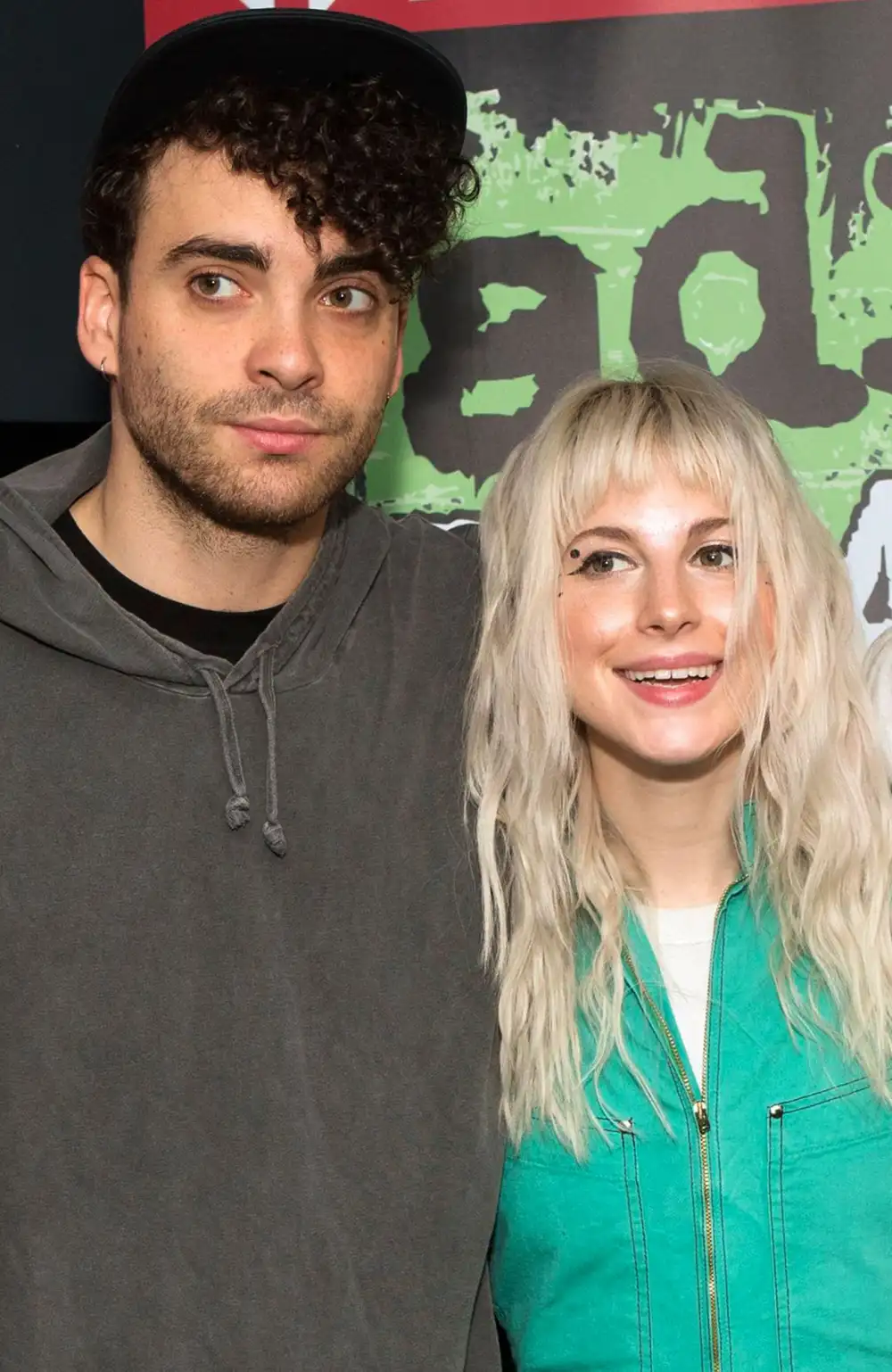 Paramore&rsquo;s Hayley Williams and Taylor York Confirm They Are Dating