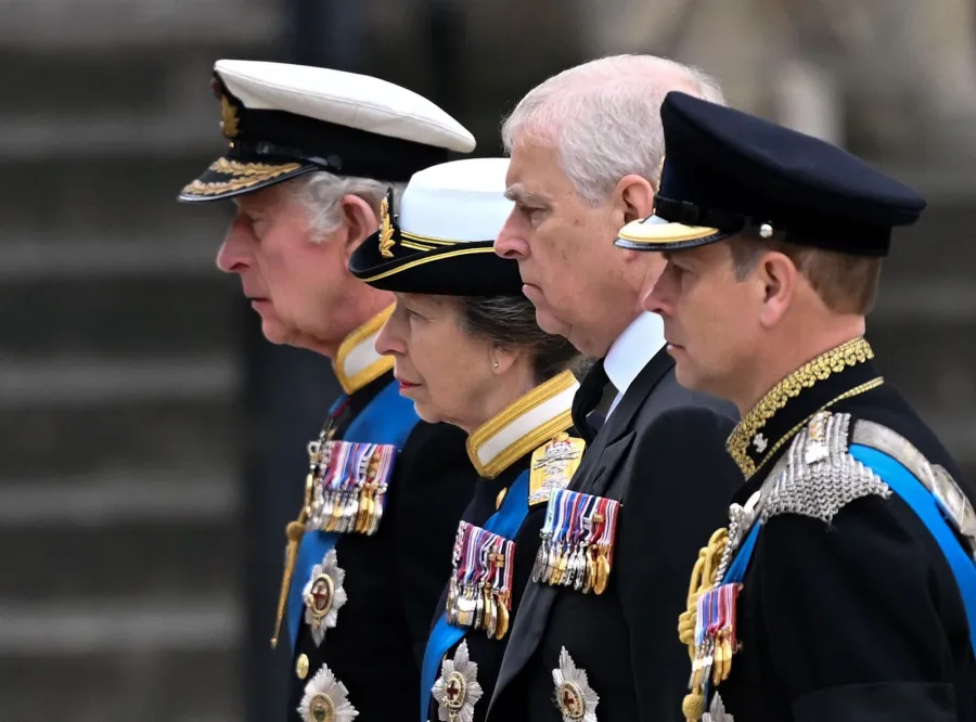 Prince-Andrew-Queens-Funeral