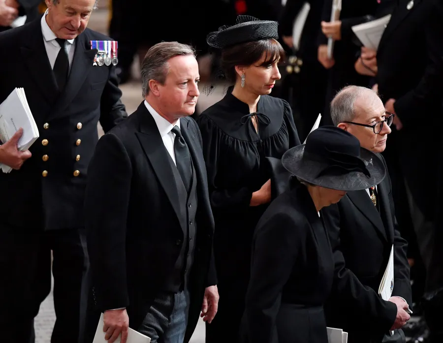 Queen Elizabeth II Funeral Every Emotional Photo 05