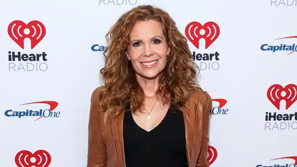 Robyn Lively Would 100 Percent Do a Teen Witch Remake
