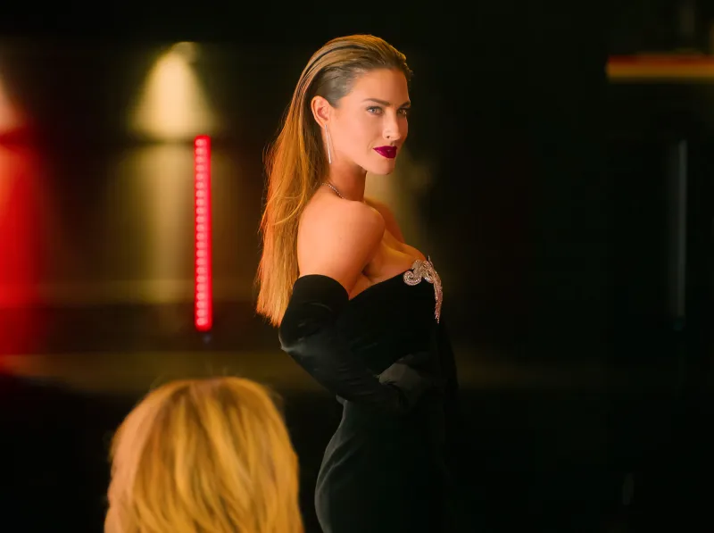 Selling the OC’ Cast’s Dating History