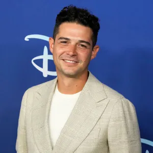 Wells Adams Says 'Bachelor in Paradise' Cast Were 'Angry' About Season 8 Format and Twists: 'It's a Fun Show'