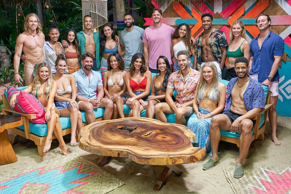 Wells Adams Says 'Bachelor in Paradise' Cast Were 'Angry' About Season 8 Format and Twists: 'It's a Fun Show'
