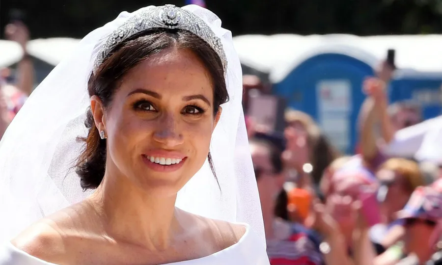 Who Will Inherit the Queen's Jewels