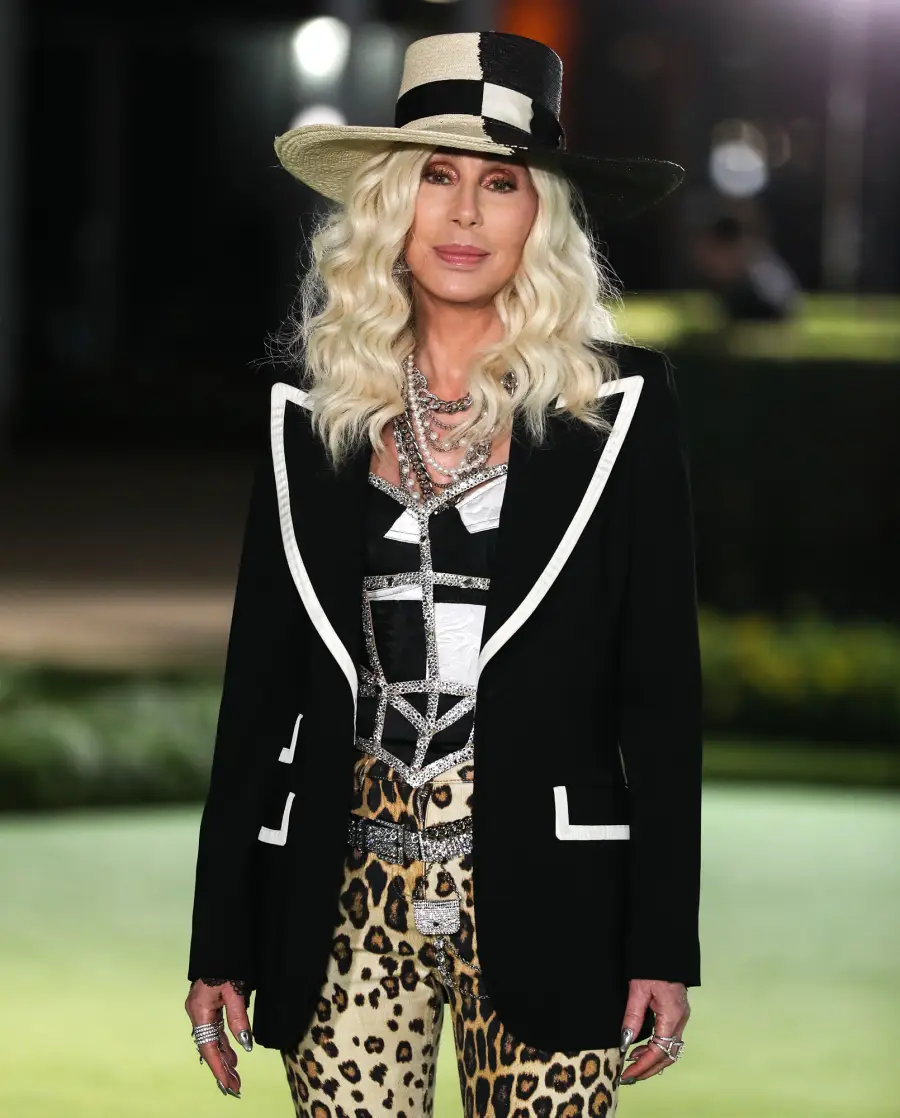 World Leaders, Stars React to Queen Elizabeth II’s Death