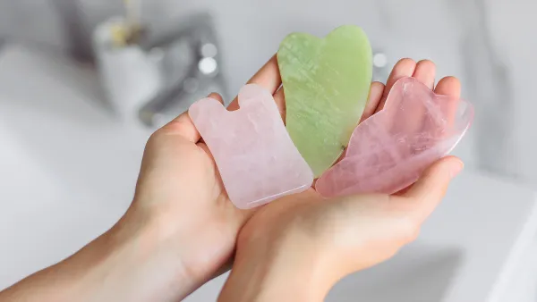 best-lymphatic-drainage-beauty-products-gua-shas