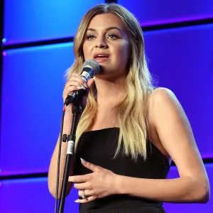 Kelsea Ballerini Changes Multiple Song Lyrics During New York City Concert After Morgan Evans Split