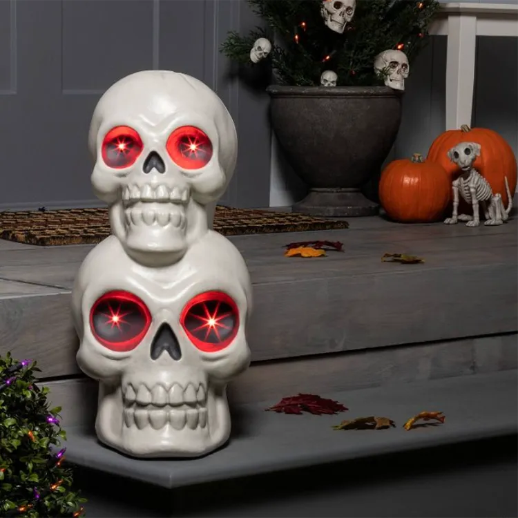 light-up stacked skulls