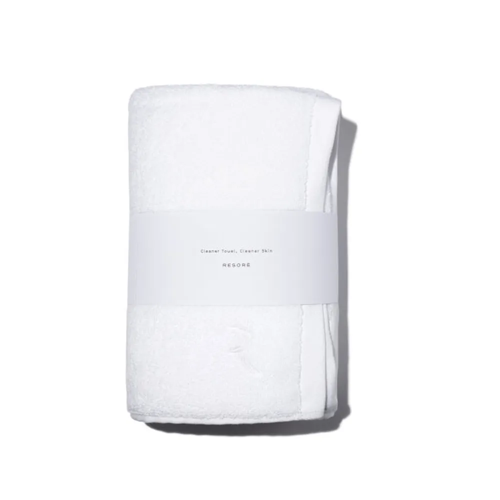 luxury-gifts-for-women-under-100-resore-towel