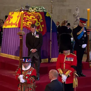 Prince William, Prince Harry and All of the Queen's Grandchildren Hold Vigil for Late Monarch at Westminster Hall