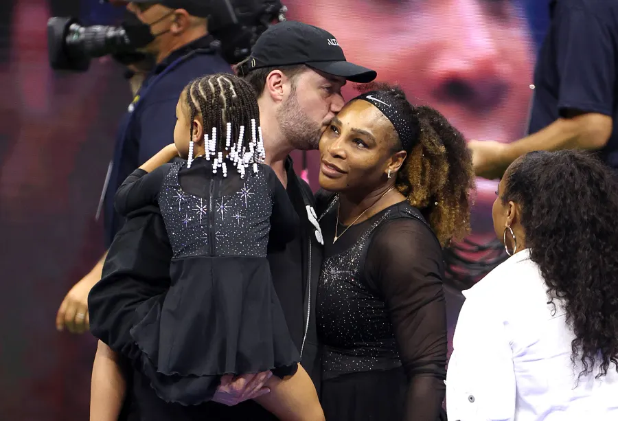 Her Biggest Fan! Alexis Ohanian Supports Serena Williams During Final Match