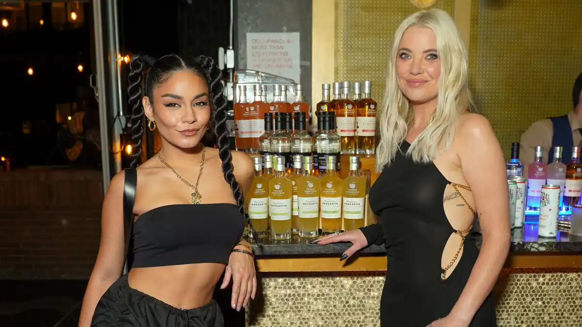 Thomas Ashbourne Craft Spirits And Fleishigs Magazine Host A Spirited Night Of Cocktails