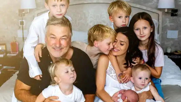 Alec and Hilaria Baldwin Share 1st Family Pic Instagram