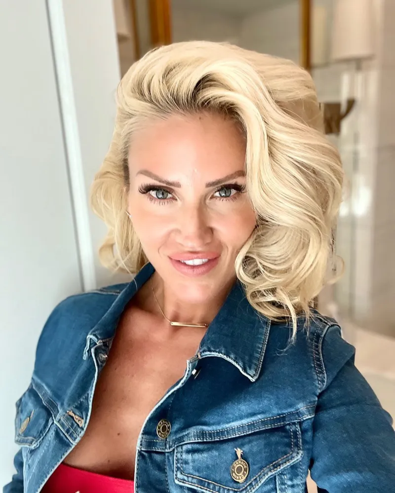 Alex Rodriguez Is Dating Jaclyn Cordeiro- 5 Things to Know About the Fitness Trainer 028