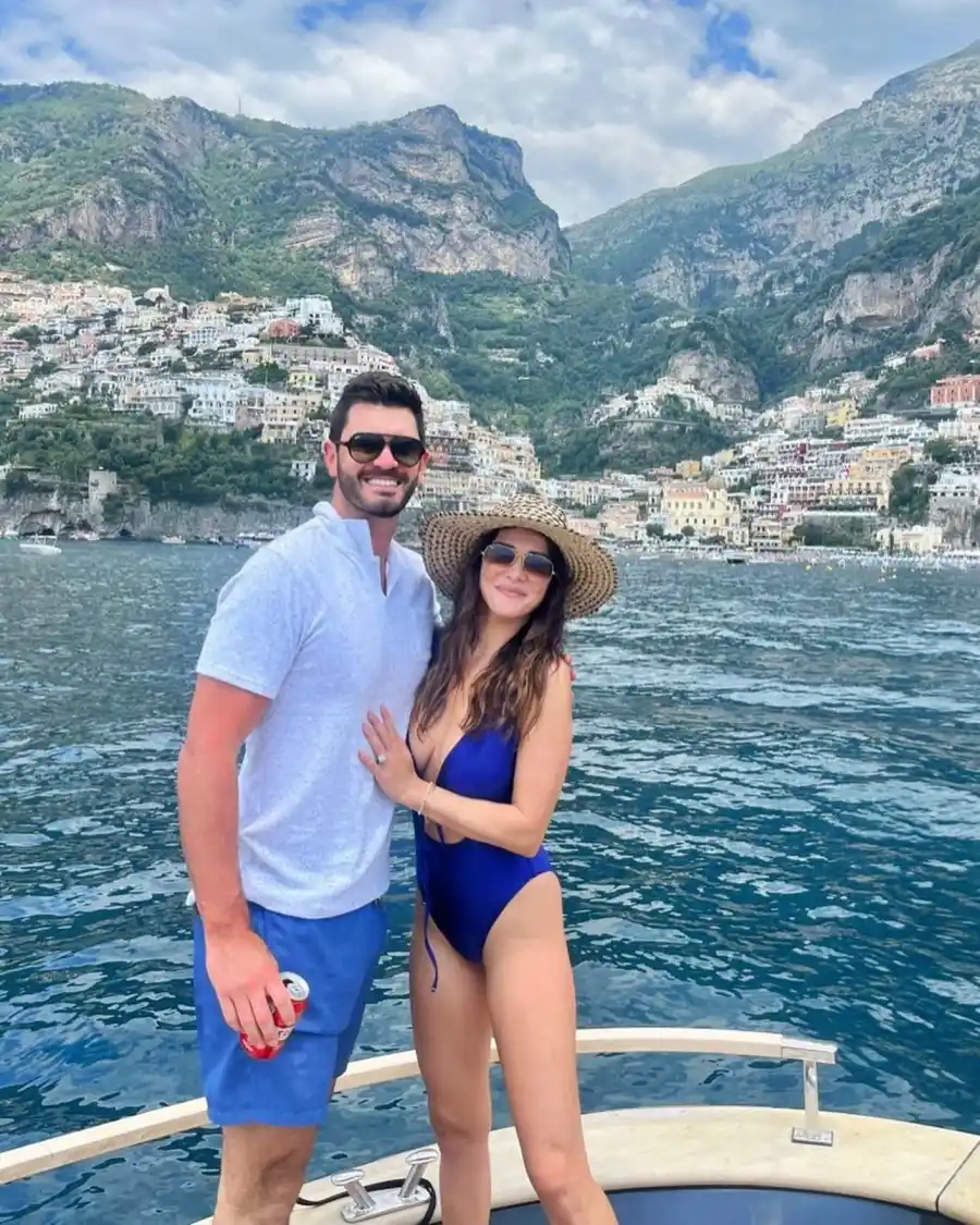 Andi Dorfman and Blaine Hart-s Relationship Timeline