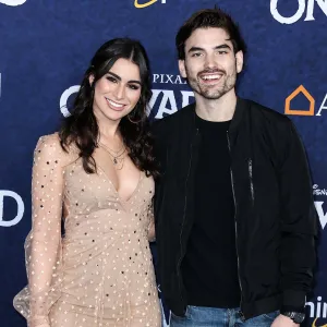 Ashley Iaconetti Screen Time