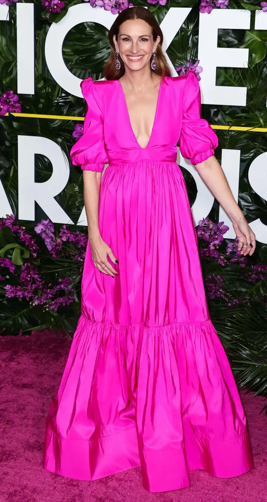 Best Looks Ticket Paradise