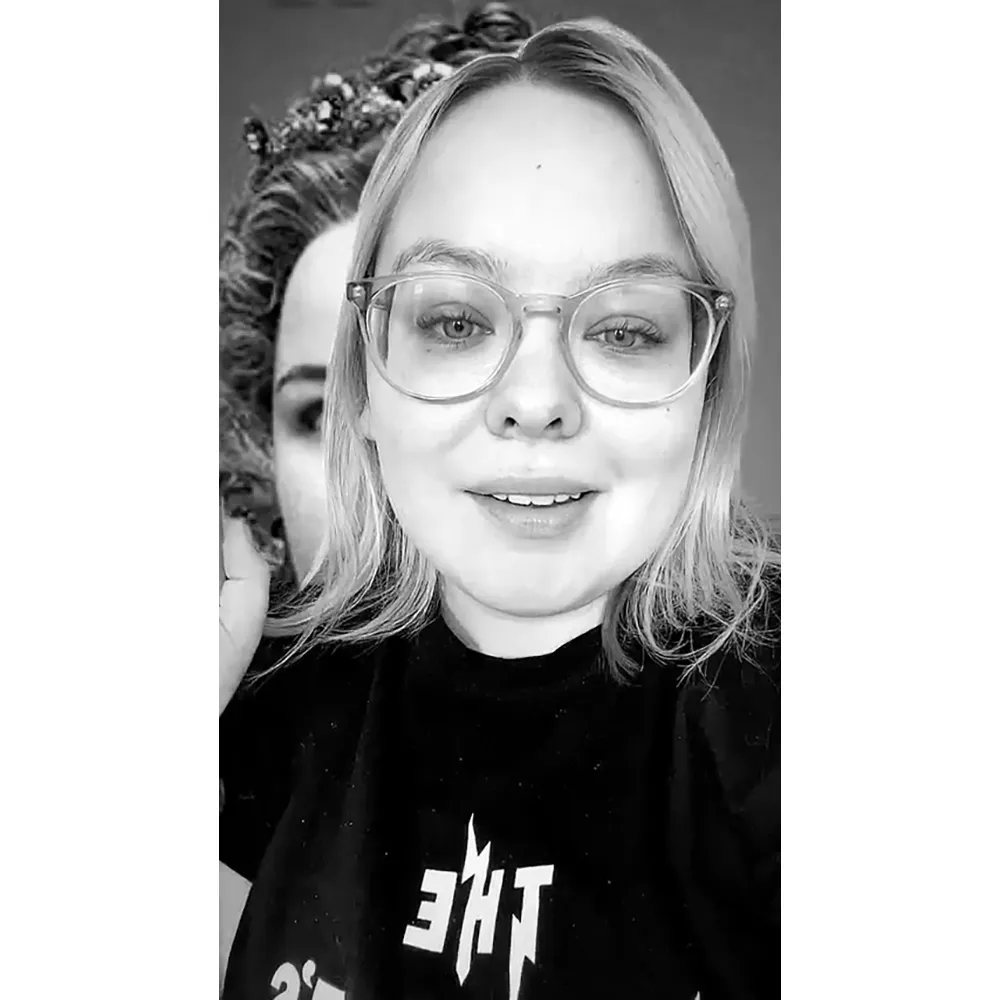 Bridgerton&rsquo;s Nicola Coughlan Defends Penelope&rsquo;s 'Sad Poodle' Hairstyle: 'I Was Meant to Look Like That'