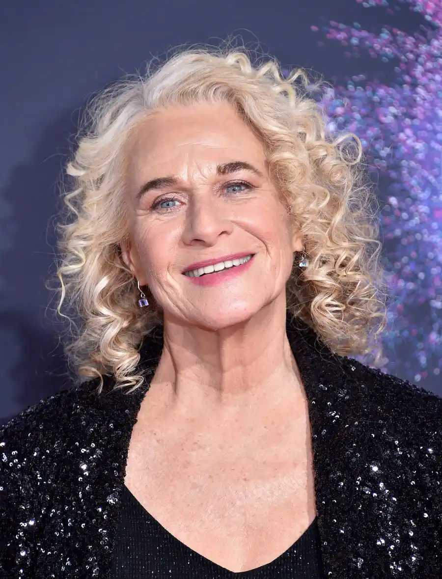 Carole King Celebs Pay Tribute to Late Country Icon Loretta Lynn