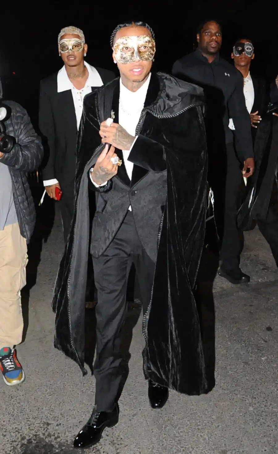 Justin and Hailey Bieber, Kendall Jenner Attend Doja Cat's 'Eyes Wide Shut' Birthday Party In Sexy, Lingerie-Inspired Outfits: Photos