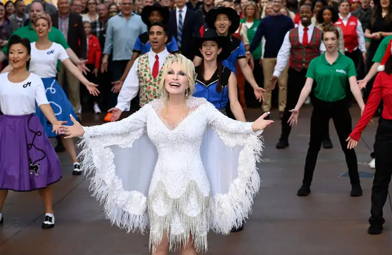 Dolly Parton Holiday Special