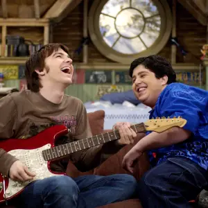 'Drake and Josh' Cast: Where Are They Now? Drake Bell, Josh Peck, Miranda Cosgrove and More