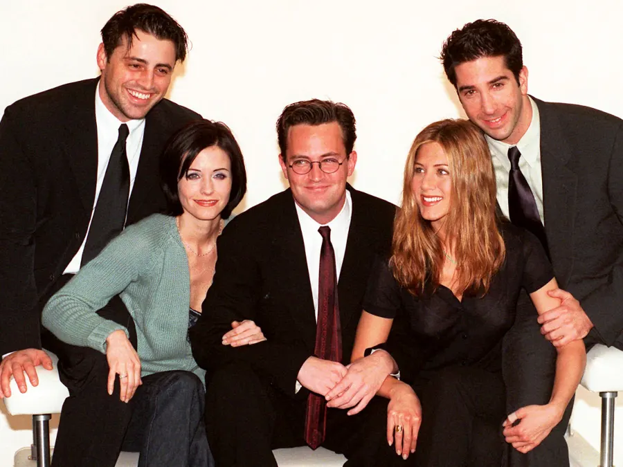 Gallery: Matthew Perry Felt ‘Unlovable’ Before Julia Roberts Split, Details OyxContin Addiction, ‘Friends’ End, More in Memoir