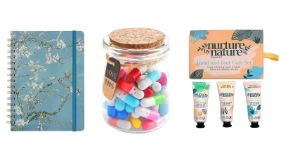 Gifts-Under-10-Featured-Image