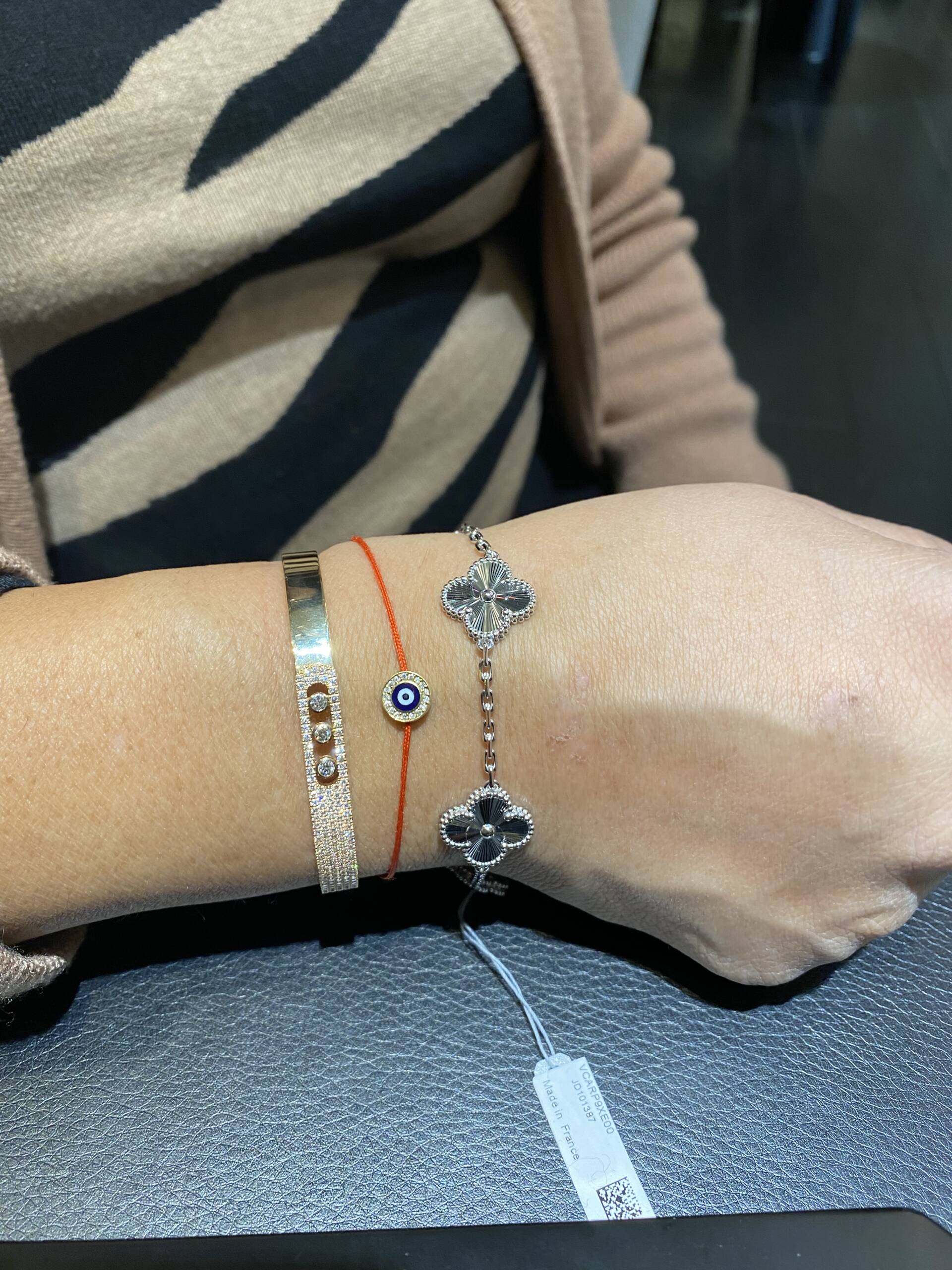 VCA Guilloche in white gold ,Van Cleef &amp; Arpels 10 Motif Guilloche White Gold