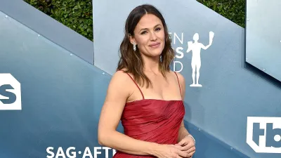 Jennifer Garner’s Pup Gets Into the Halloween Spirit: Photo