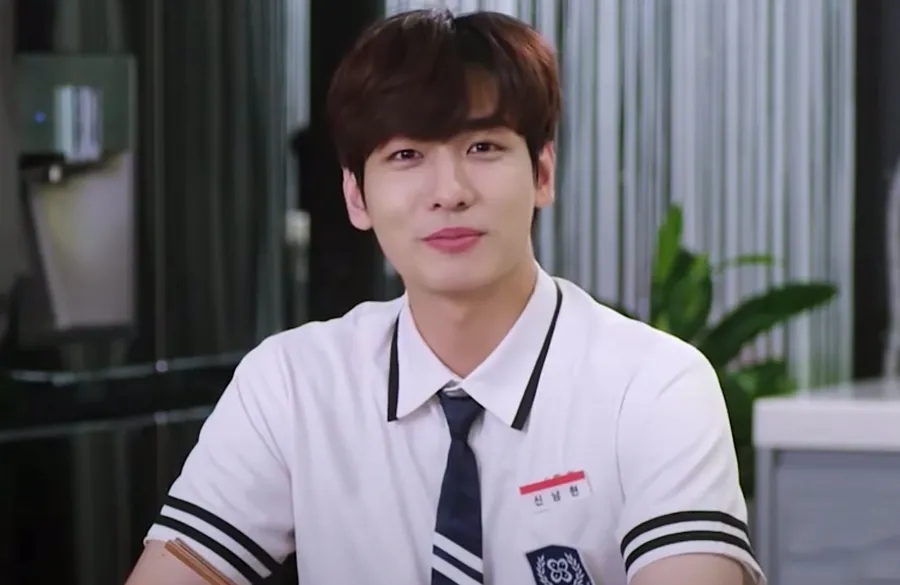 K-Pop Singer Lee Ji-Han Dead at 24 in Seoul Mass Crowd Surge Tragedy